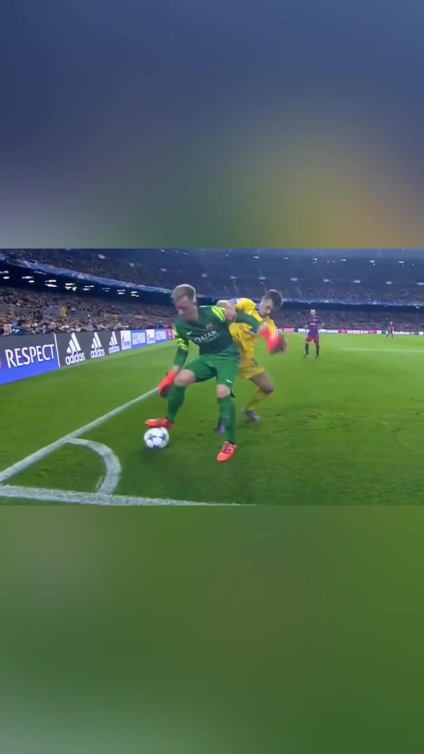 特爾施特根：老子的護(hù)球像亨利！誰來了也不好使！